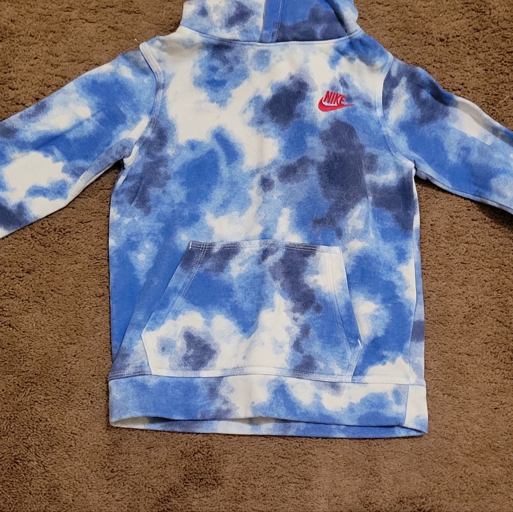 Boys size small tyedie blue nike hoodie